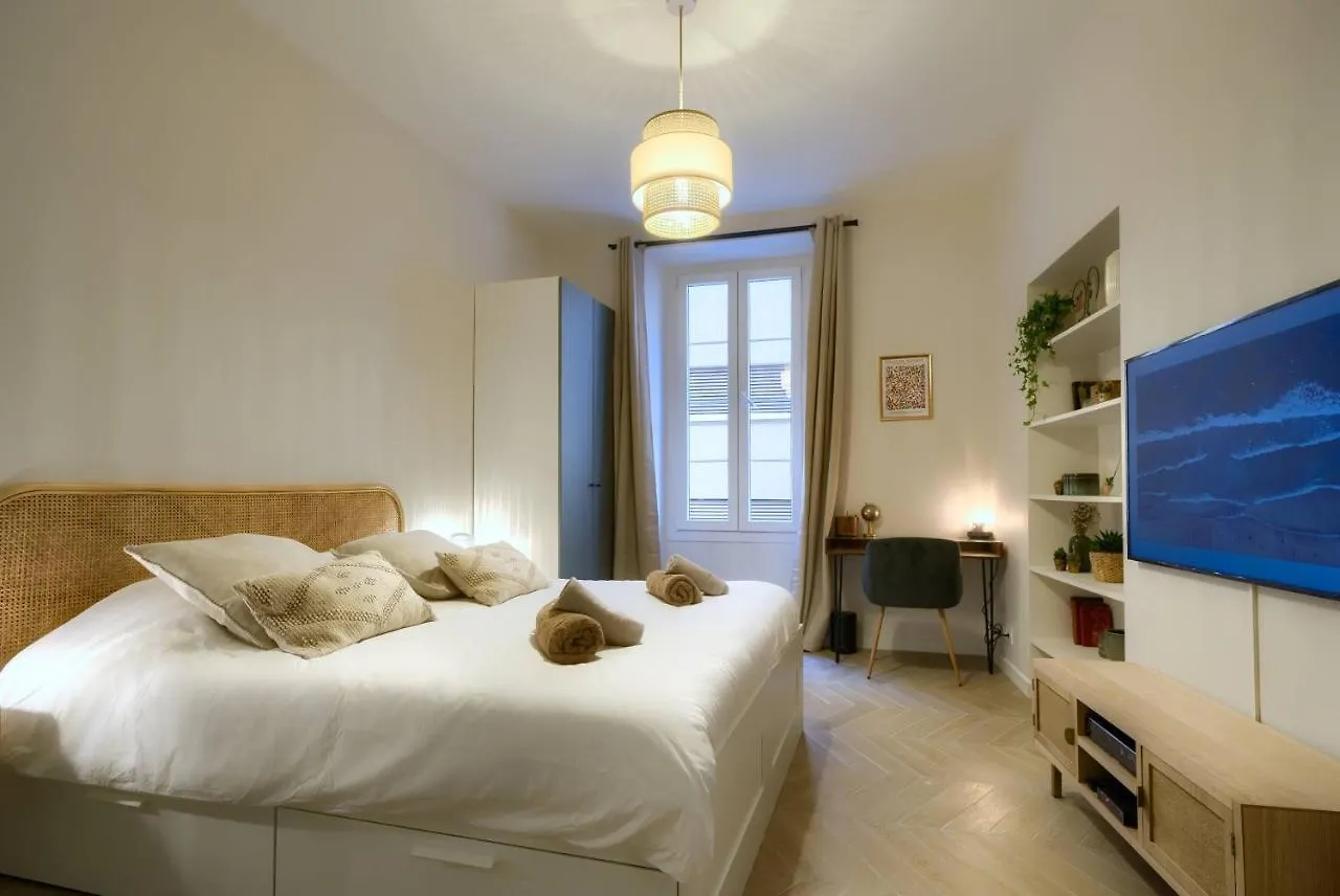 Casa Alma. Hyper Centre. Luxe. Apartment Nice